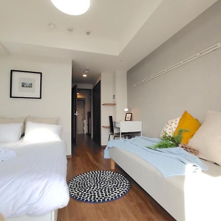 Otsuka No 4 Mansion: JR-Adjacent Modern Stay with WiFi Tokyo Exterior photo